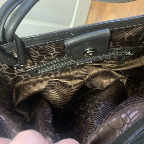 Oroton Monogram Tote bag - Picture 6 of 8